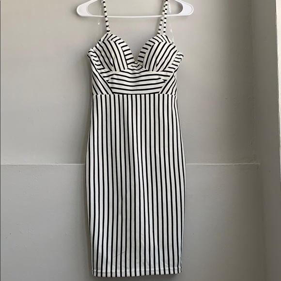 Dresses & Skirts - Cocktail dress Dresses & Skirts - Cocktail dress